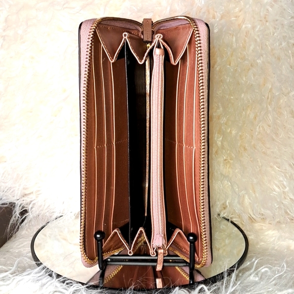 Gucci Micro Guccissima Bow Wallet EUC - Picture 11 of 17